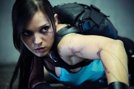 Tomb Raider (2013) - Косплей Lara Croft от illyne [France]