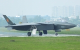 J-20_fifth-generation_fighter_5th_plaaf_new_pictures_images_missiles__-9